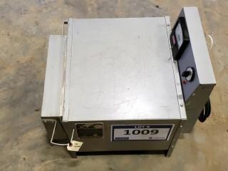 AMACO Electric Kiln, Model 67EFC, 1.8KW, 120VAC, 15 Amp. S/N # FC1695