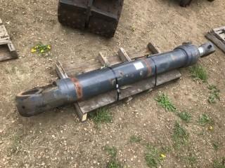 Hydraulic Front Cylinder for John Deere 544 G-K, unused