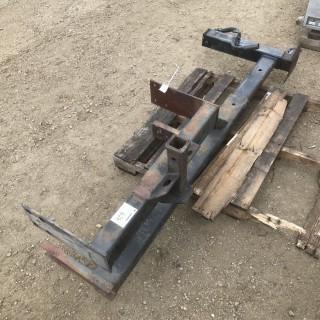 Trailer Hitch With Side Jack 