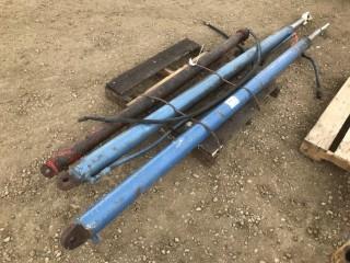 (3) Hydraulic Rams