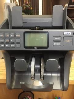 SBM Model SB-5+ Money Counter. SN 5S00129