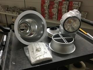 Lot of Miscellaneous Wall Mounts and Light Fixtures