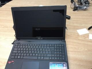 Asus Laptop C/w Charger *Note: No Hard Drive*