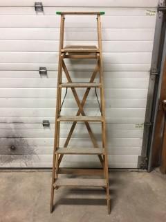 Allright 6Ft Wood Step Ladder