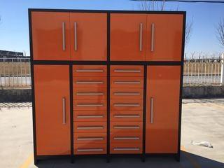 88" Multi Drawer Tool Chest Cabinet c/w 16 Drawers, 2 Top Cabinets, 2 Upright Side Cabinets.