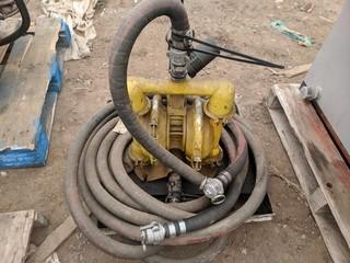 Versamatic E4AA2R220 Pneumatic 1" Pump c/w Hose & Rolling Cart.