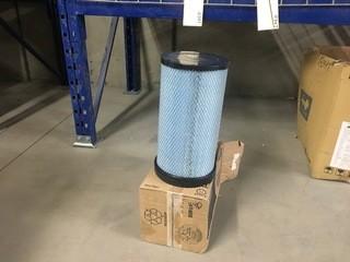 Lot of (2) Cat Radial Seal Air Filter (SI-2510)