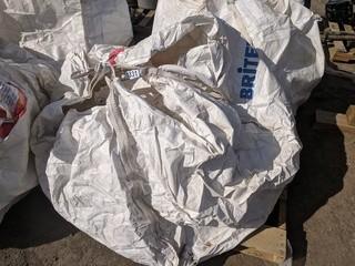 Lot of Assorted Mini Bulk 2205 LB Capacity Material Lifting Bags.