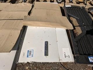 Tailgate To Fit Ford F150 Pick Up.