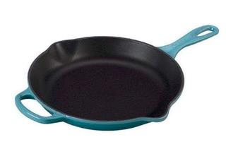 Le Creuset Cast Iron 10" (26cm) Iron Handle Skillet, Caribbean