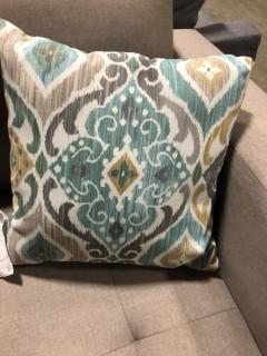 Set Of 2 Throw Pillows16x16"