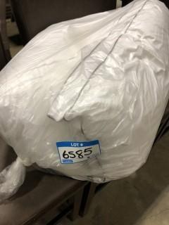 Set Of 2 Assorted King Pillows