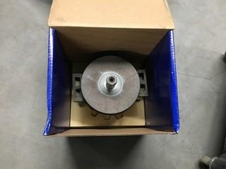 Paccar Alternator (D27-6001-013P).