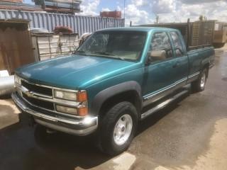 1994 Chevrolet 2500 4X4 Extended Cab Pickup C/w V8 454 C.I., A/T, Headache Rack, Showing 303,523 Kms. VIN 1GCGK29N3RE153698 *May Require Repairs* *LOCATED AT FRONTIER MECHANICAL*