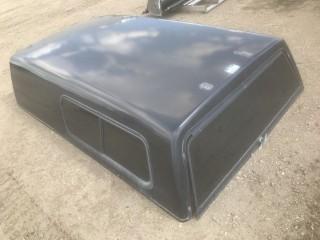 Black 8' Truck Canopy *LOCATED AT EDMONTON REGIONAL AUCTION CENTRE*