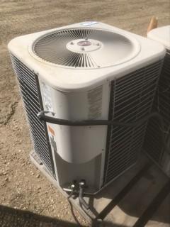 Lennox Air Condition Unit.  Model # HS29-048-9Y. S/N # 5899G 28286.  *LOCATED AT THE EDMONTON REGIONAL AUCTION CENTRE*