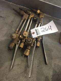 Qty Of Oxy/ Acetylene Cutting Nozzels  *LOCATED AT FRONTIER MECHANICAL*