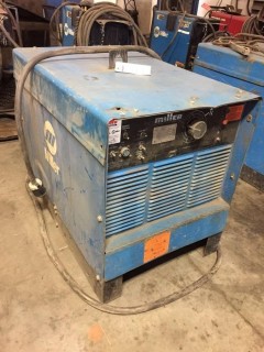 Miller Gold Star 400SS Welder. SN JH175455 *LOCATED AT FRONTIER MECHANICAL*