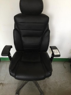 Leather Task Chair *LOCATED AT FRONTIER MECHANICAL*