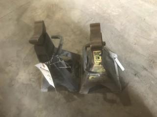 Qty Of (2) 3-Ton Jack Stands *LOCATED AT FRONTIER MECHANICAL*