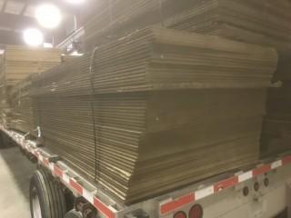 Quantity of Weyerhaeuser Edge Gold Flooring 23/32 T&G FF Edge Seal 48 X 96, 24 OC.  *LOCATED AT THE EDMONTON REGIONAL AUCTION CENTRE*