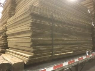 Quantity of Weyerhaeuser Edge Gold Flooring 23/32 T&G FF Edge Seal 48 X 96, 24 OC. *LOCATED AT THE EDMONTON REGIONAL AUCTION CENTRE*