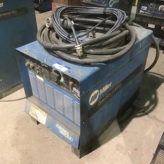 Miller Goldstar 500SS DC Welding Power Source. SN KD447292