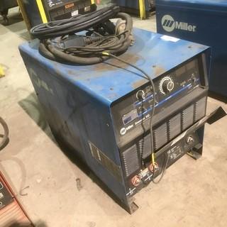 Miller Dimension 652 CC/CV DC Welding Power Source  SN LH200231C