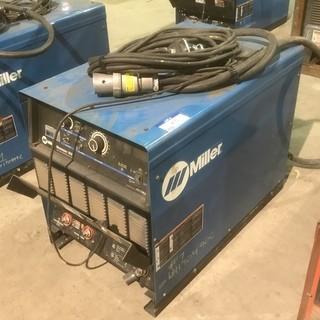 Miller Dimension CC/CV DC Welding Power Source SN LH170490C