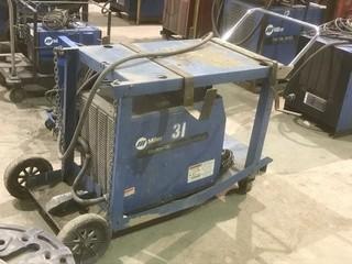 Miller Maxtron 450 CC/CV DC Inverter Arc Welder C/w Cart SN KD394287