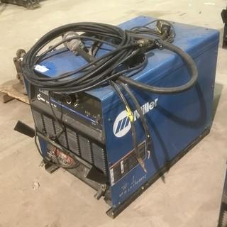 Miller Dimension 652 CC/CV DC Welding Power Source SN LH170499C