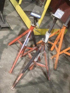 Qty Of (2) Rigid Pipe Stands