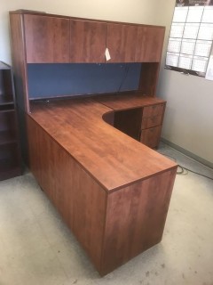 Wood L-Shape Office Desk C/w Hutch