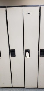 (1) Bank Of Lockers 2-Doors