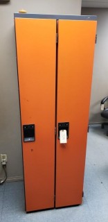 (1) Bank Of Lockers 2-Doors