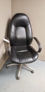Task Chair