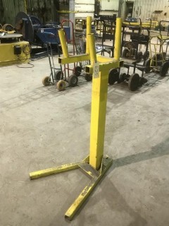 Metal Shop Stand