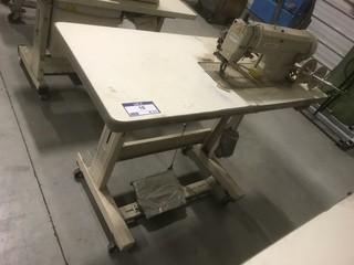 Sun Star KM-590BL Sewing Machine C/w Portable Table